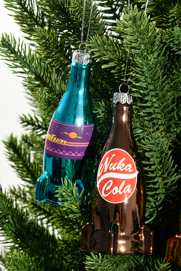 Fallout Nuka-Cola Glass Bottle Tree Ornament Set - Image 14