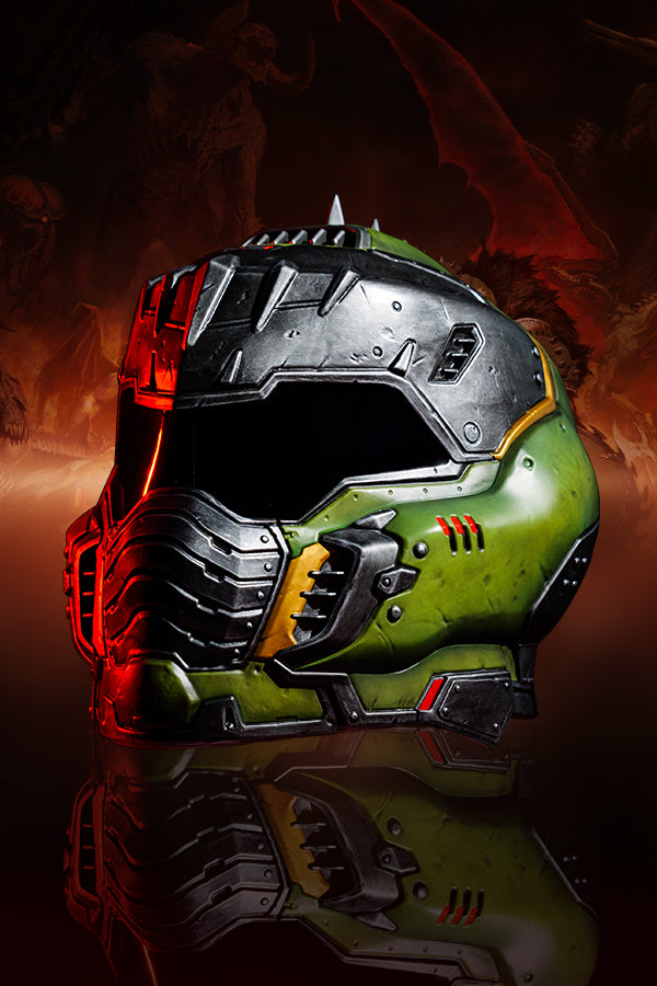 Alternative view of DOOM: The Dark Ages Wearable Helmet Replica