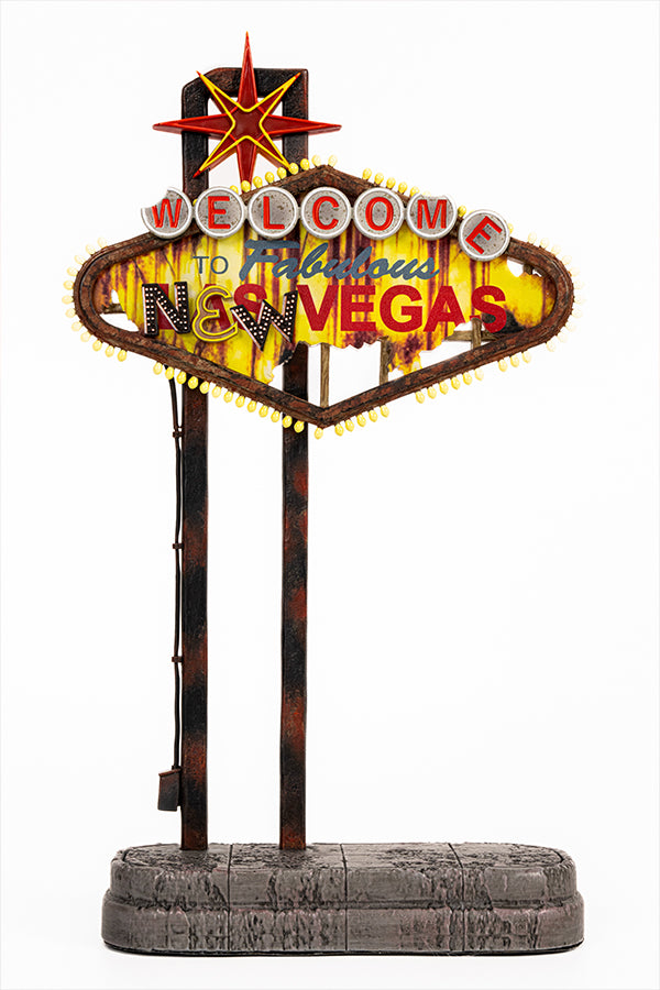 Alternative view of Fallout New Vegas Welcome Sign Statue