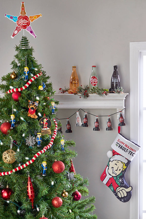 Alternative view of Fallout Nuka-Cola Fizz-tive Tree Topper