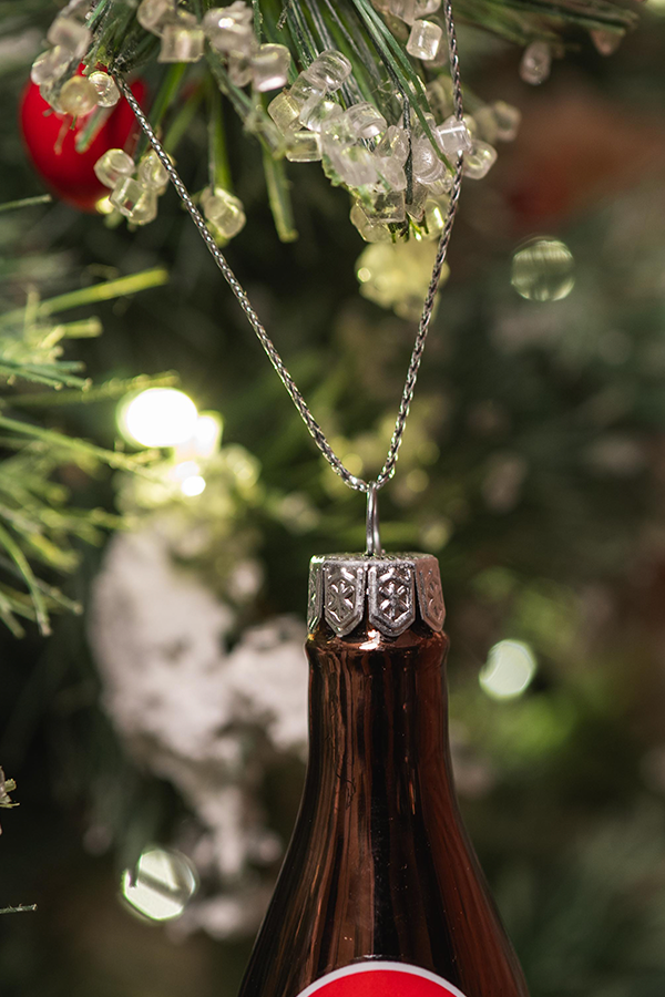 Fallout Nuka-Cola Glass Bottle Tree Ornament Set - Image 6